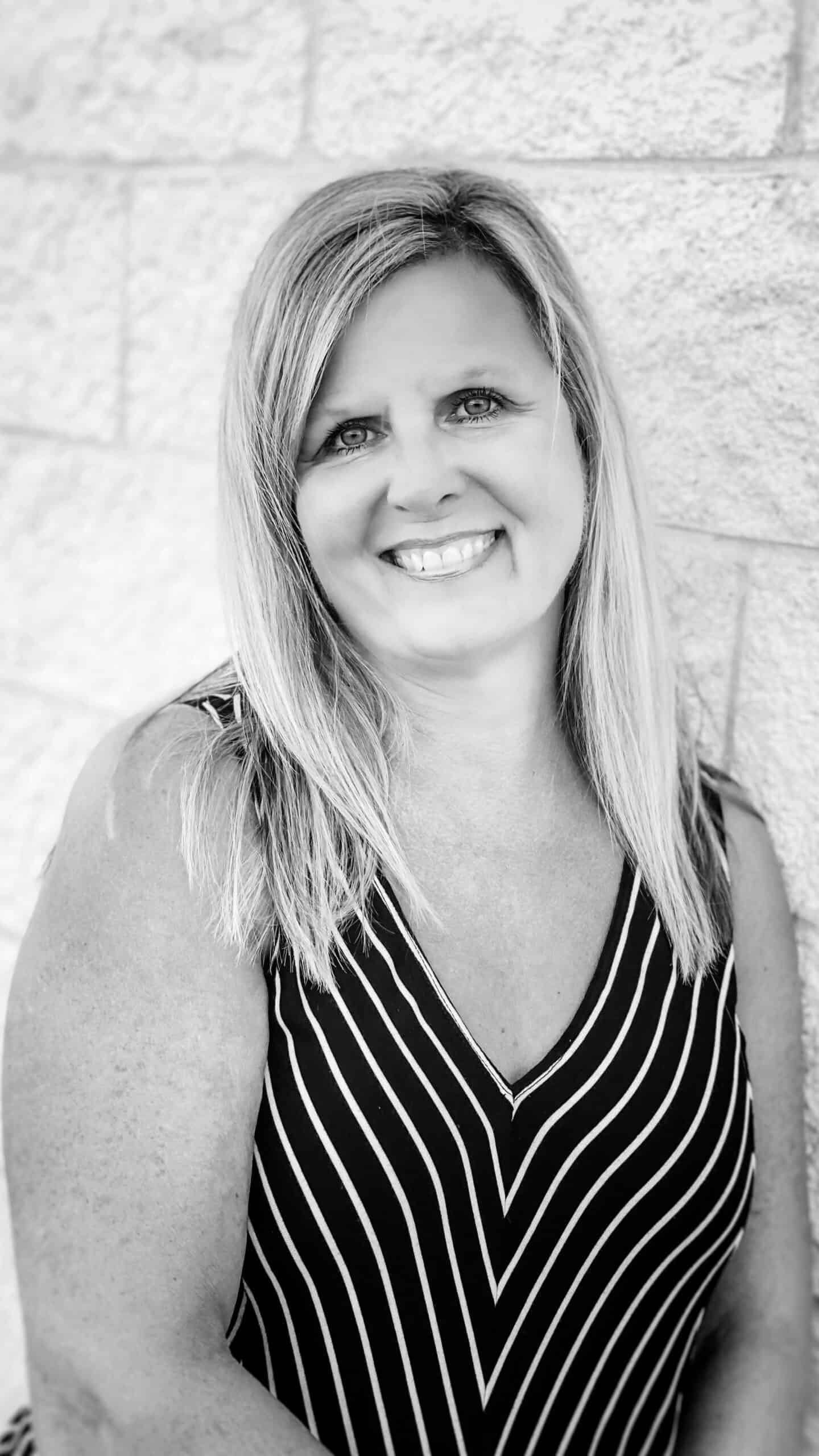 Tracy Kowalczyk : Finance & Insurance Specialist